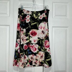 🩷 New York & Company A-line Floral Skirt - 10